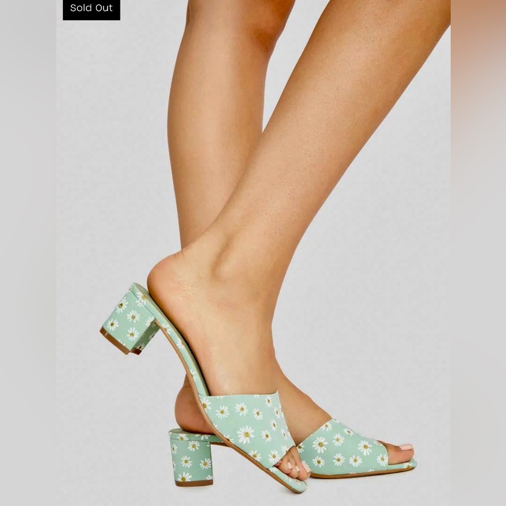 Chinese Laundry Women's Mint Daisy Print Lana Slide Sandals  Block Heel 7M 37.5